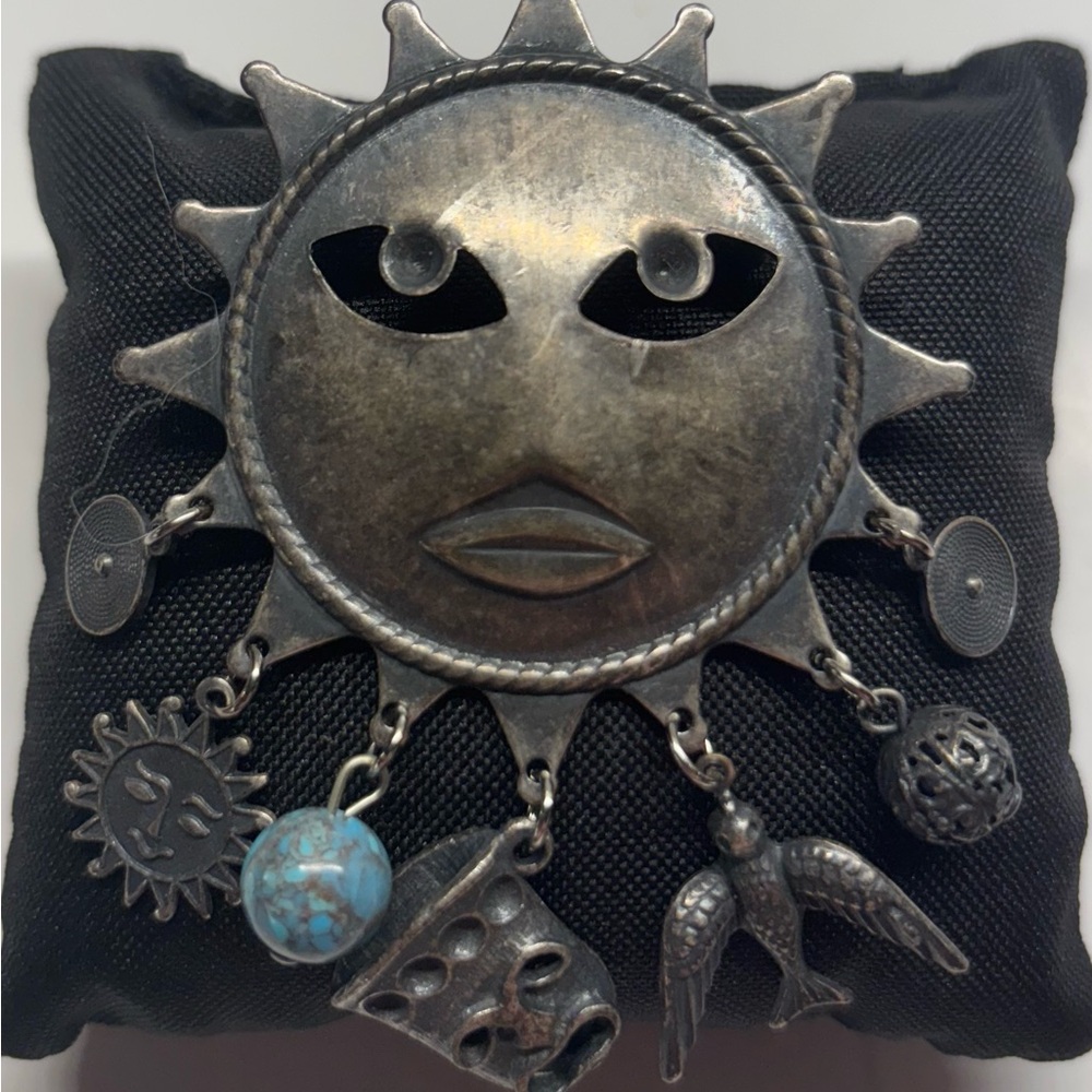 Silver Sun Face Brooch  Pin  Pendant with Charms - Picture 9 of 11
